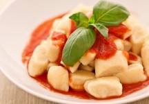 Ricotta Gnocchi & Salsa di Pomodoro