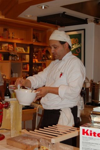 https://www.francolania.com/wp-content/uploads/2011/08/Williams-Sonoma-0122.jpg