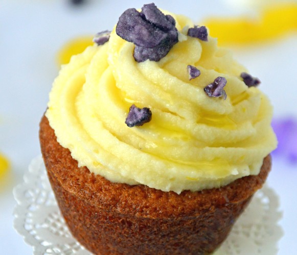 Extra Virgin Olive Oil Cupcakes with Lemon Mascarpone Frosting 