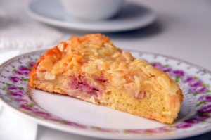 Tosca Cake (Toscakaka) 