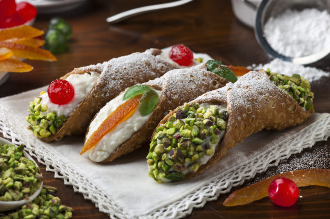 Now these are cannoli! 