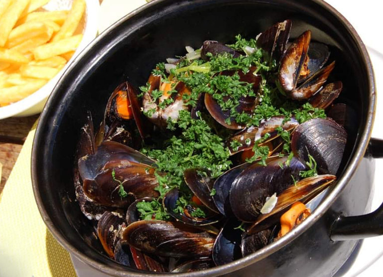 Moules Frites Mariniere Style Chef Franco Lania