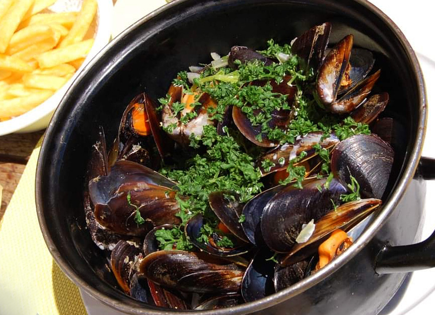 Moules Frites Mariniere Style Chef Franco Lania