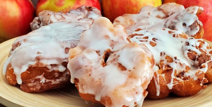 Honeycrisp Apple Fritters